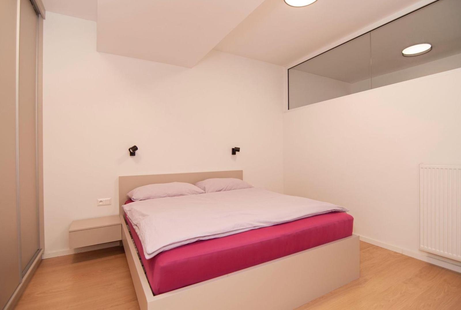 Beautiful Apartment Bratislava Bagian luar foto