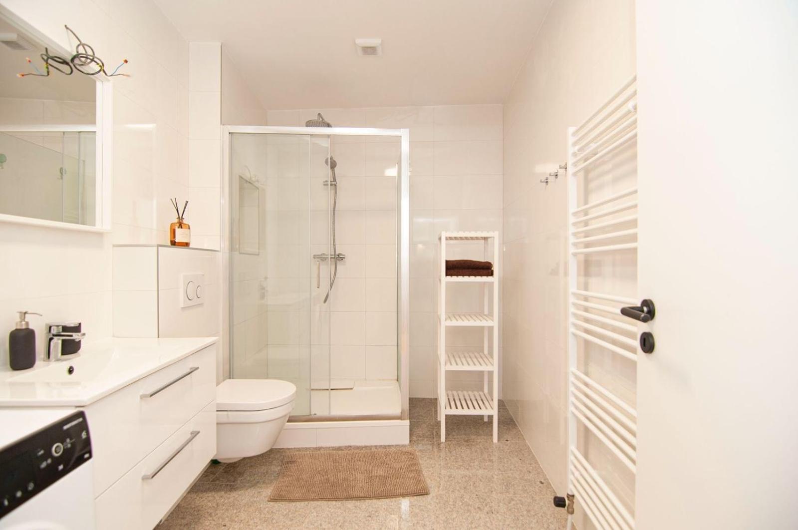 Beautiful Apartment Bratislava Bagian luar foto